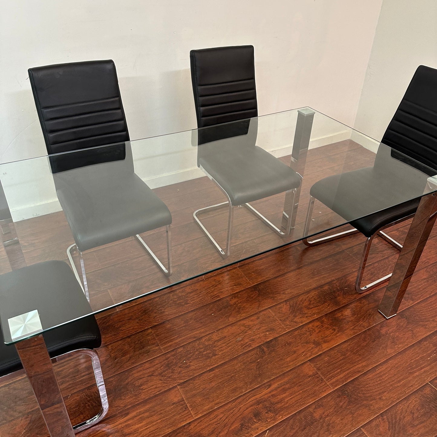 Modern Glass 7-pieces Dining Set