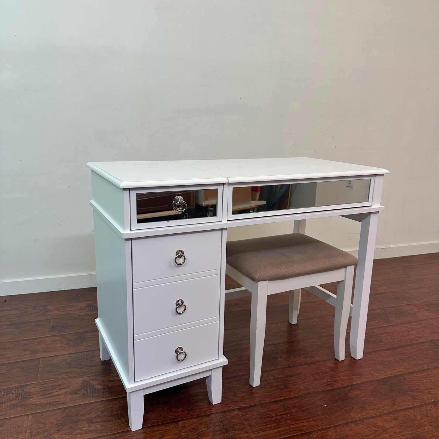 Linon Home Vanity Set