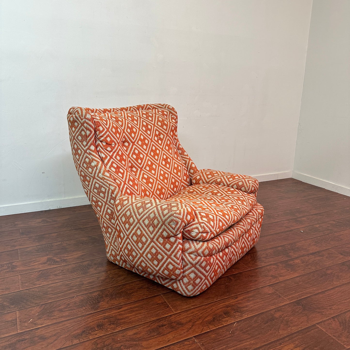 Selif by Simmons Vintage Mid-Century Lounge Chair - Danish Modern Design