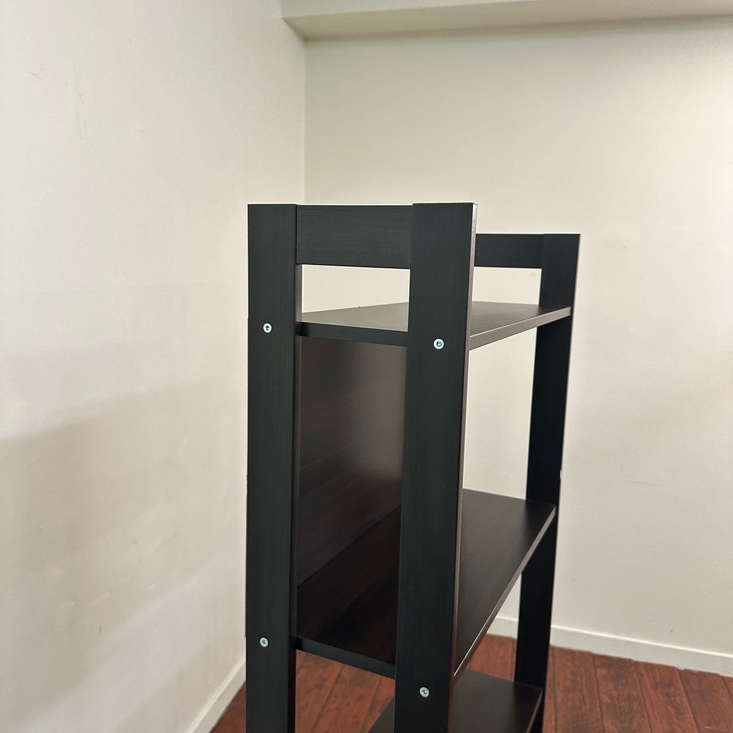 Laiva Bookcase