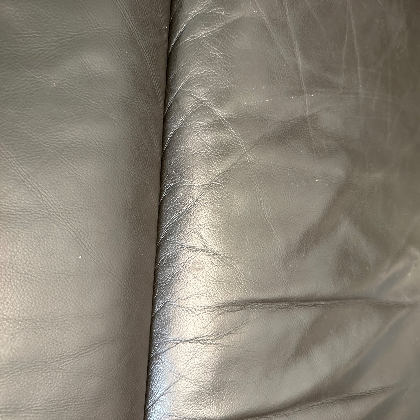 Gilman Creek 5-piece Leather Power Reclining Sectional