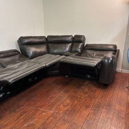 Gilman Creek 5-piece Leather Power Reclining Sectional