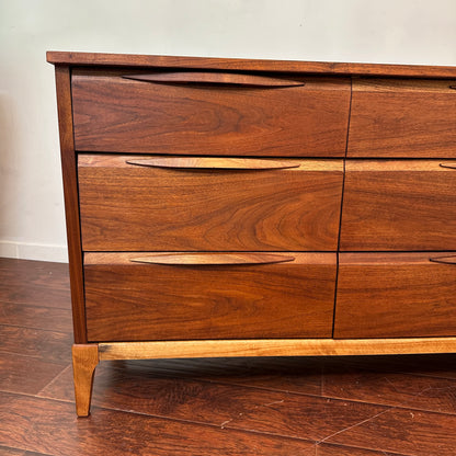Walnut Mid-Century 9 Drawers Dresser by Kaufman