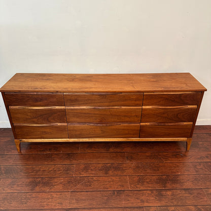 Walnut Mid-Century 9 Drawers Dresser by Kaufman