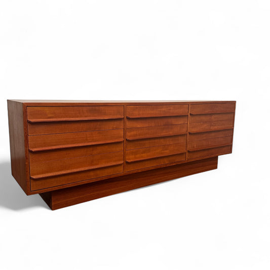 Scandinavian 9 Drawers Mid-Century Teak Dresser