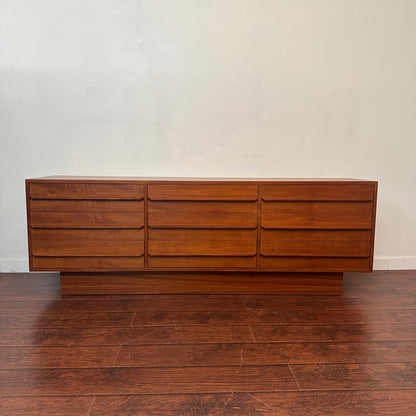 Scandinavian 9 Drawers Mid-Century Teak Dresser