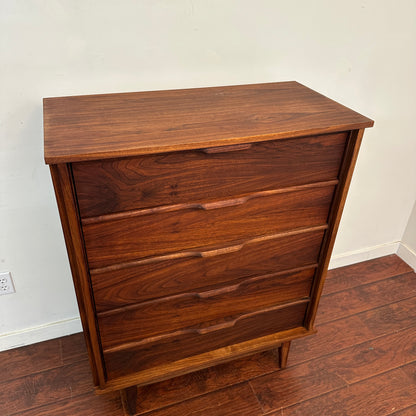 Walnut Mid-Century Five Drawers Highboy Dresser