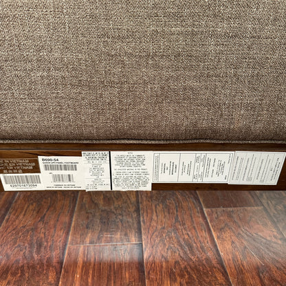 Larrenton Brown Queen Size Bed
