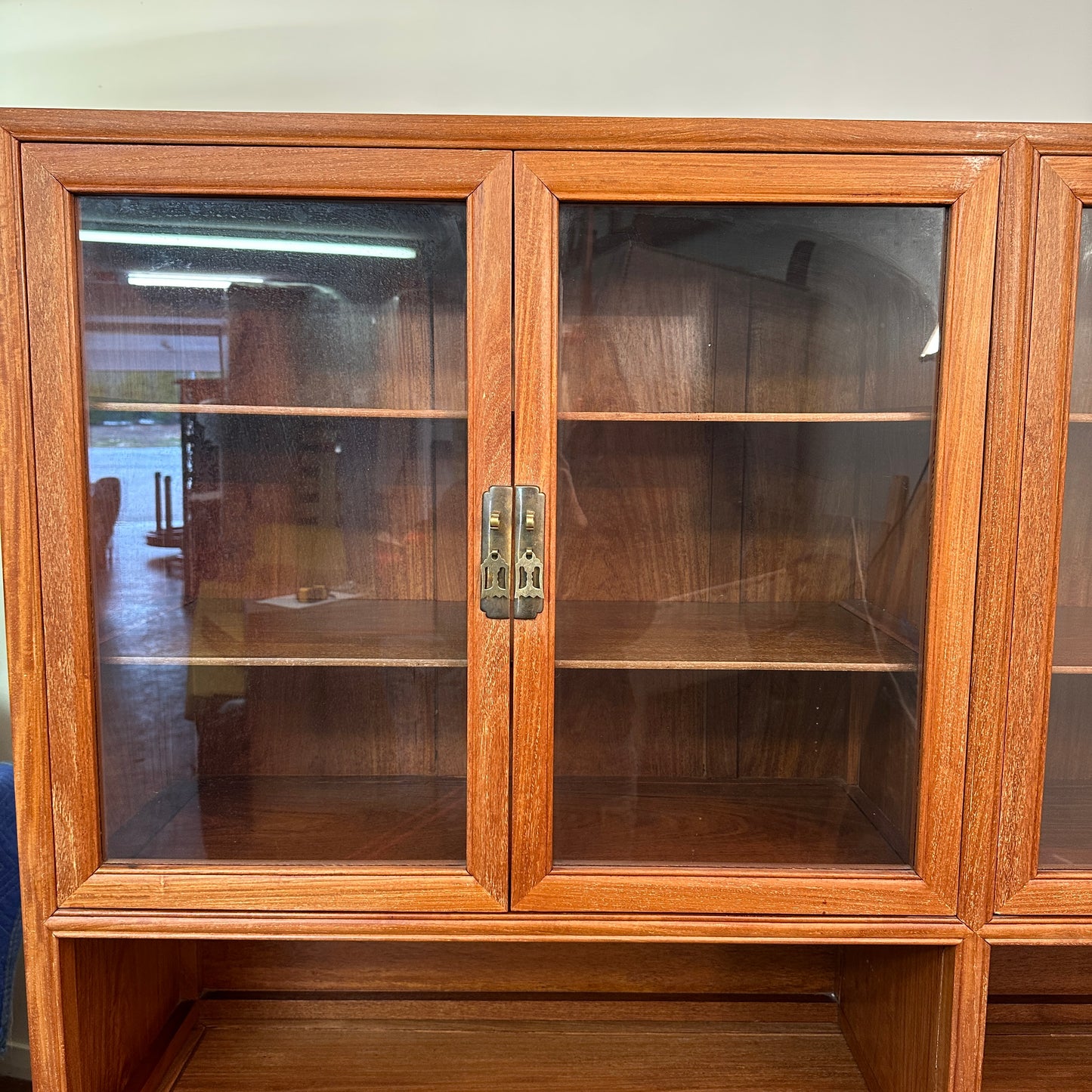 Oriental Ming Asian Rosewood Display Cabinet
