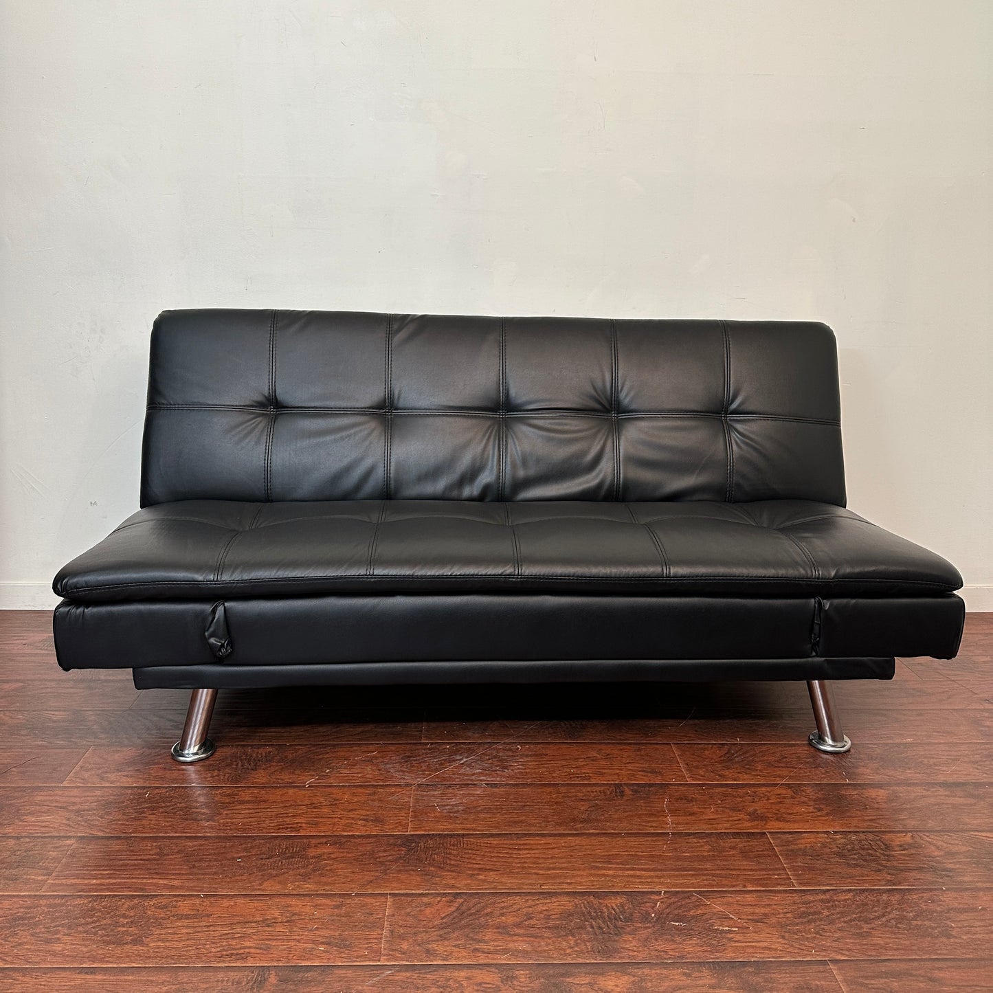 Click and Clack Black Futon Bed