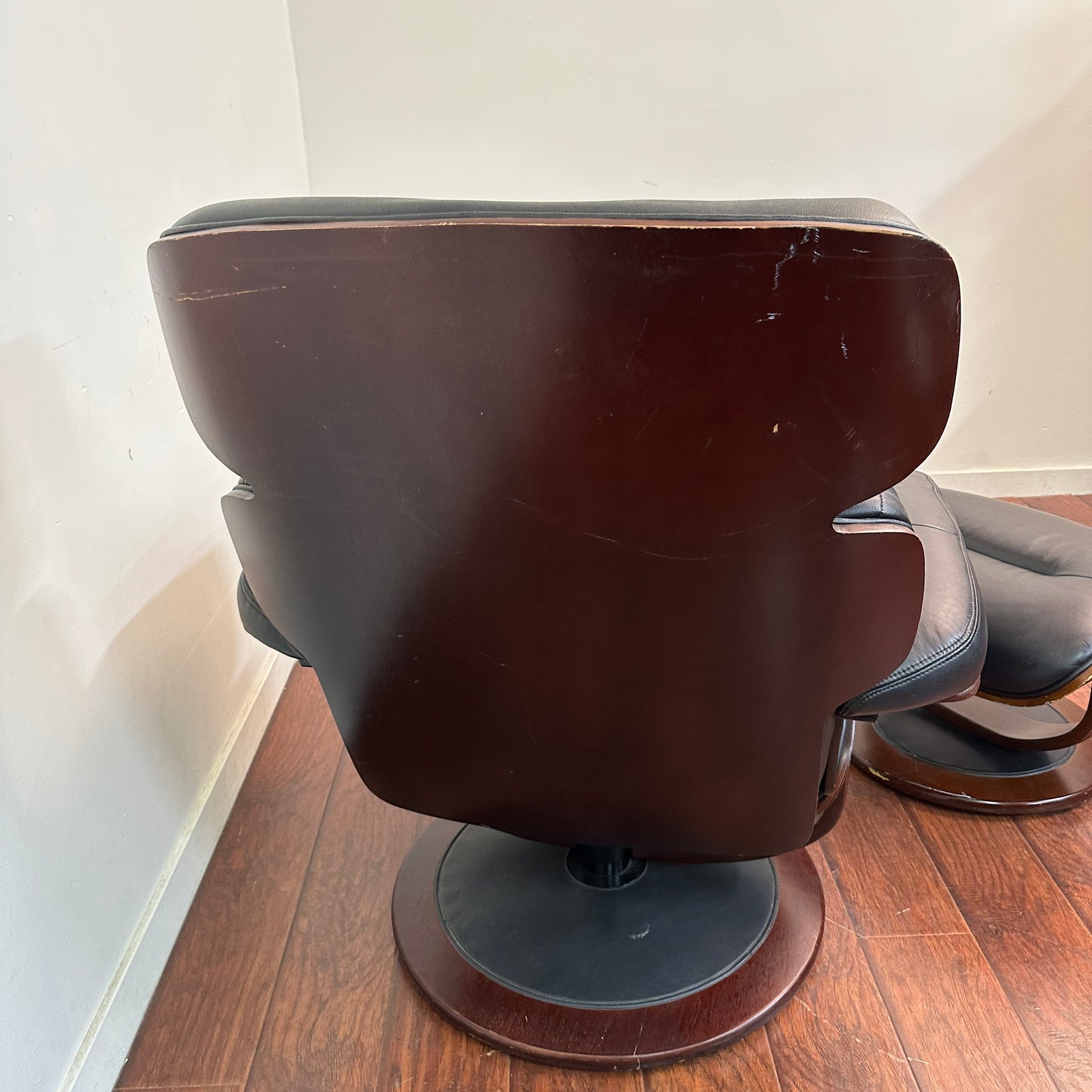 Black Eames Replica Recliner Chair with Ottoman