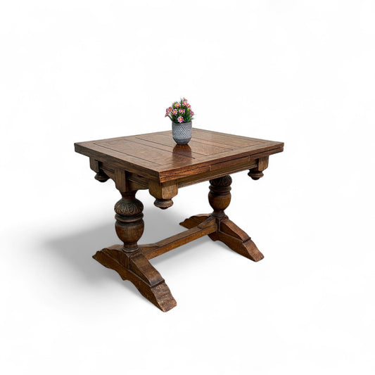 1900's Solid Oak Draw Leaf Dining Table