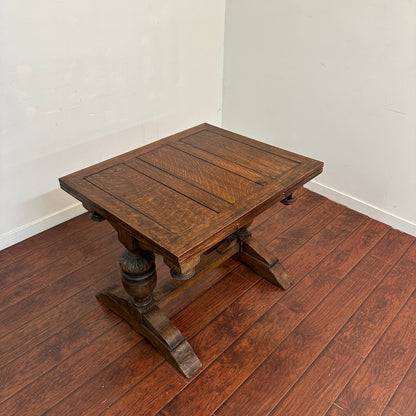 1900's Solid Oak Draw Leaf Dining Table