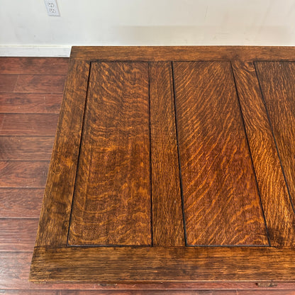 1900's Solid Oak Draw Leaf Dining Table