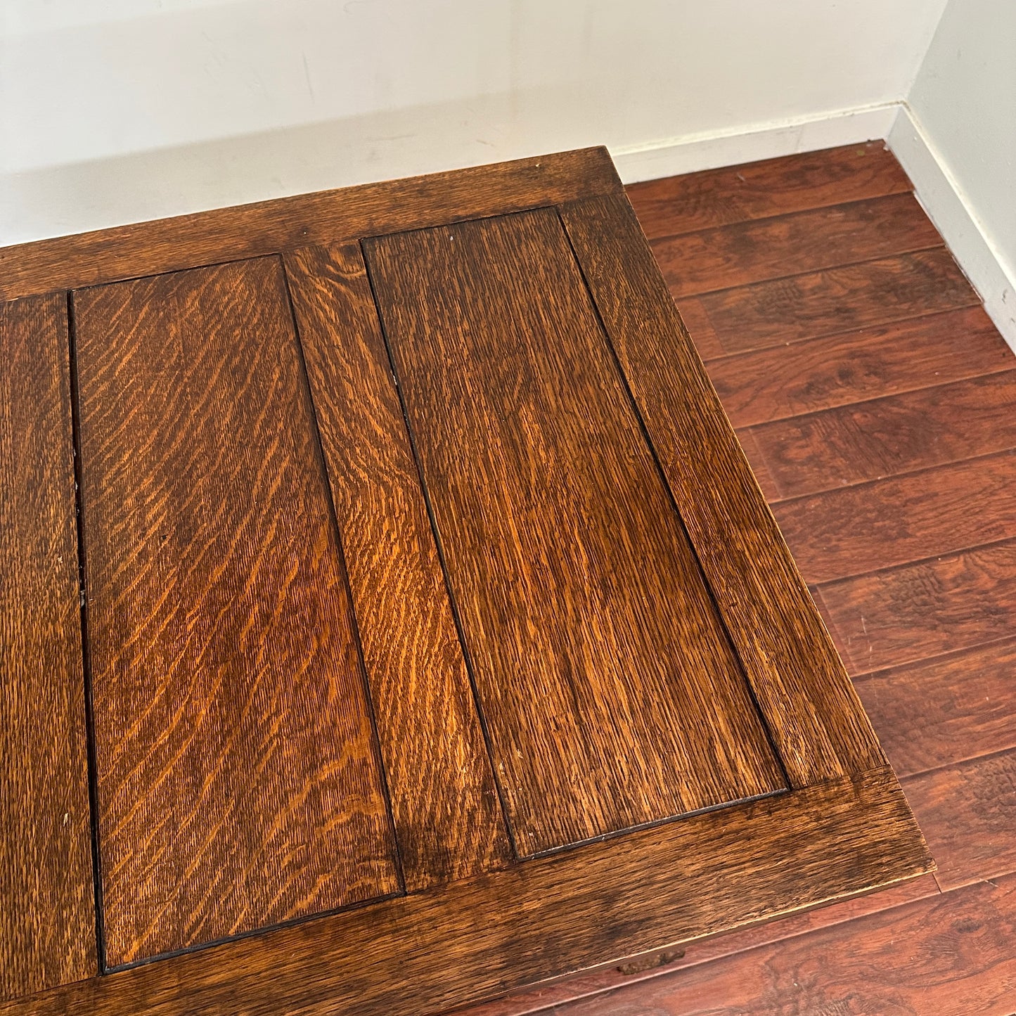 1900's Solid Oak Draw Leaf Dining Table