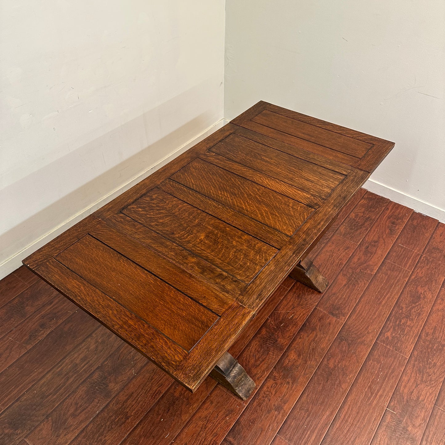 1900's Solid Oak Draw Leaf Dining Table