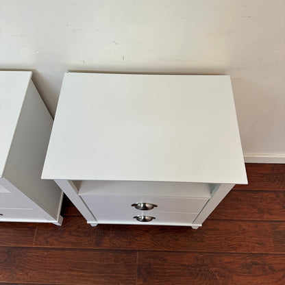 White 2-Drawers Nightstand (x2)