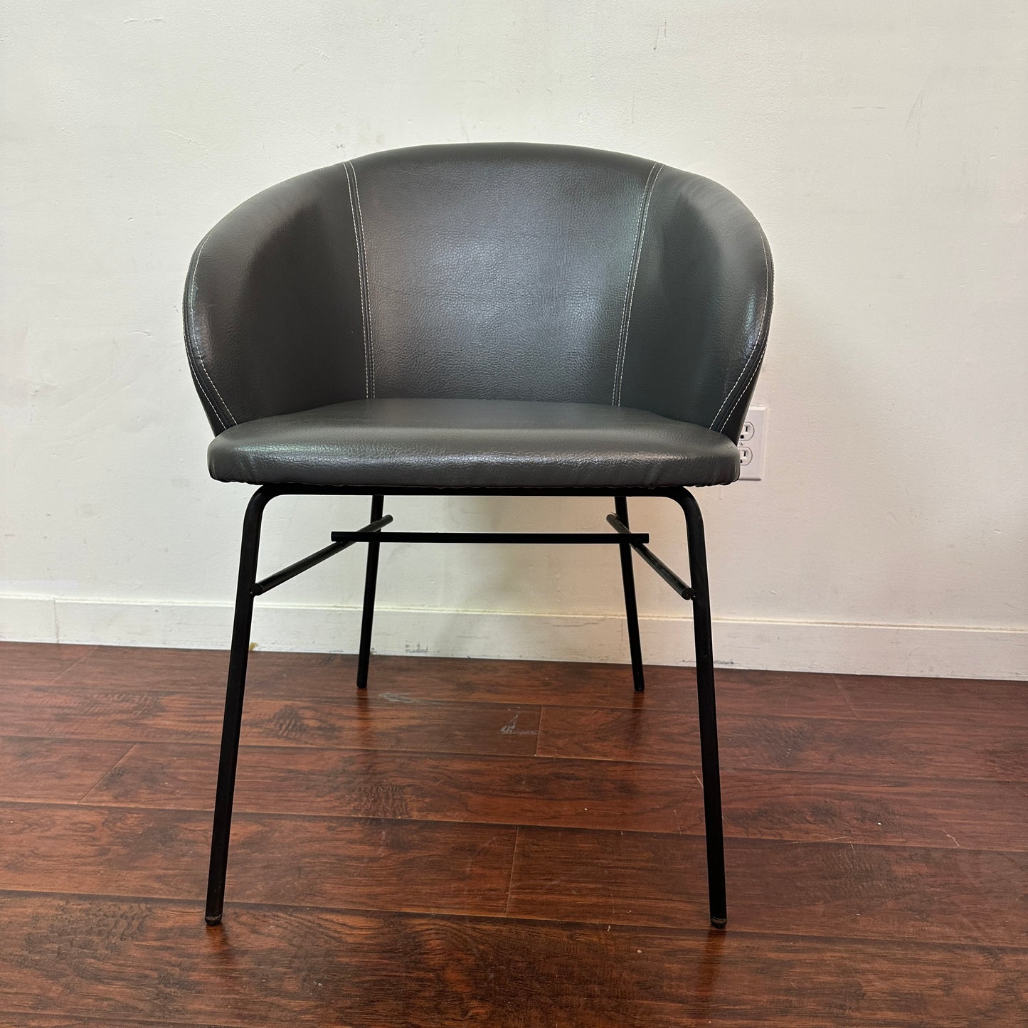 Modern Leather Barrel Dining Chairs (x6)