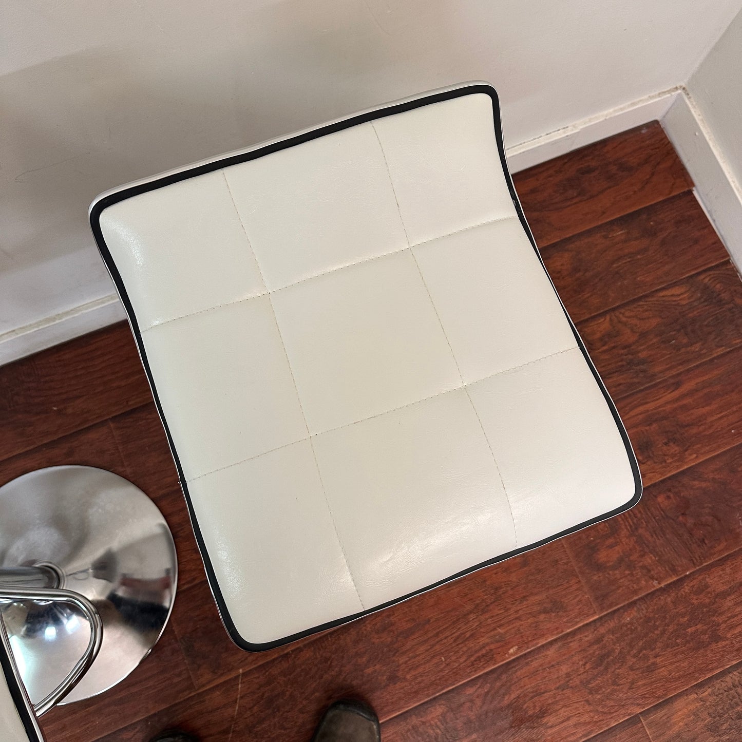 White Swivel Adjustable Barstools (x4)