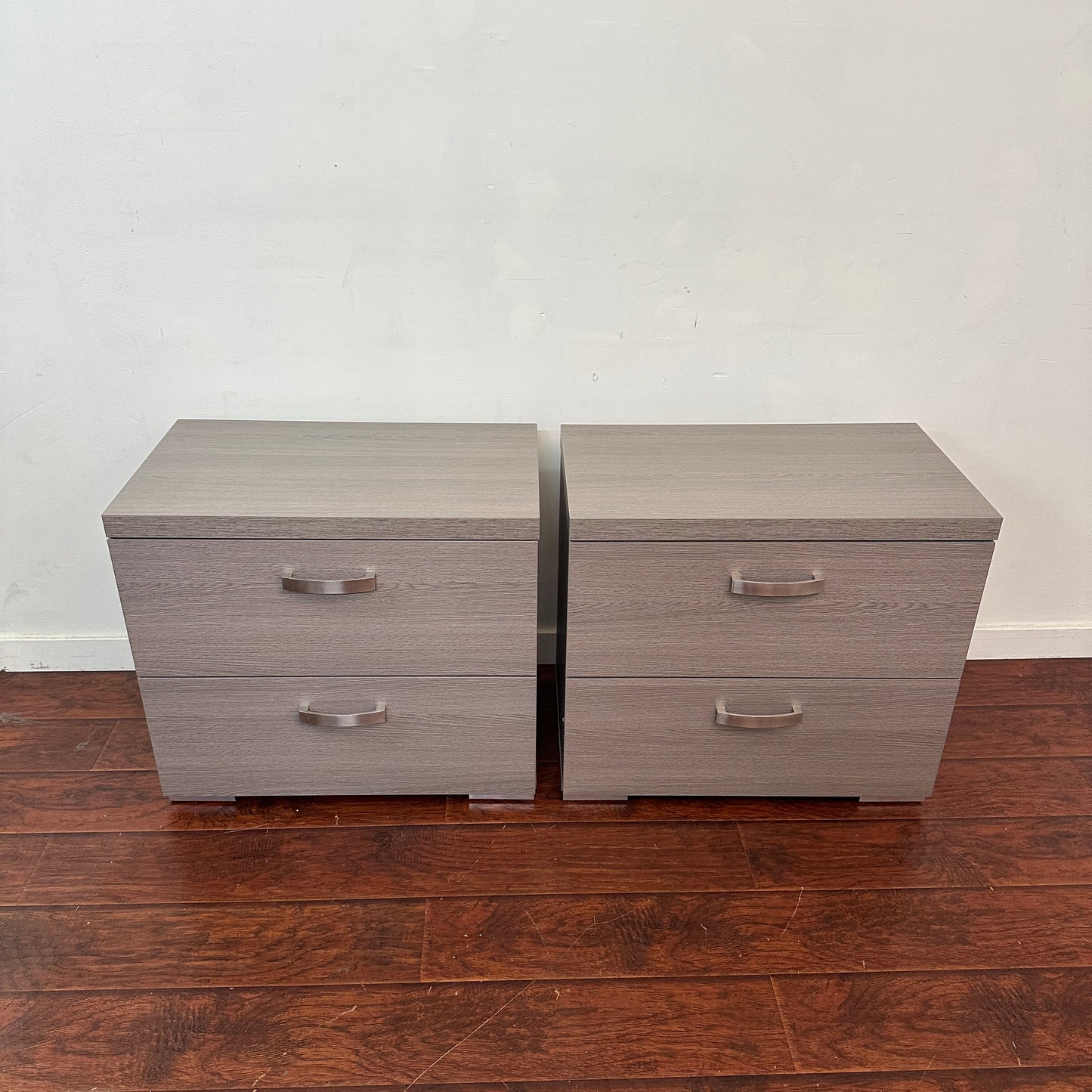 Daytona Modern Nightstands (x2)