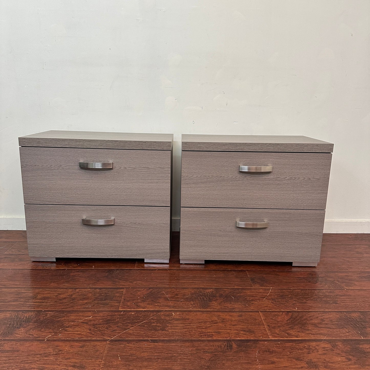 Daytona Modern Nightstands (x2)