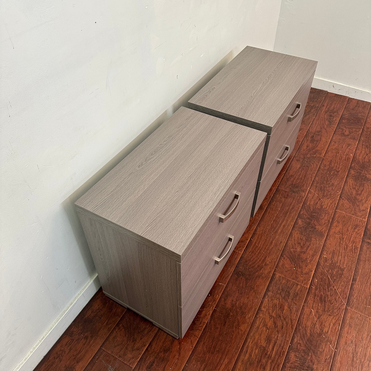 Daytona Modern Nightstands (x2)