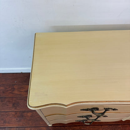 Vintage French Provincial Dresser - 1960s