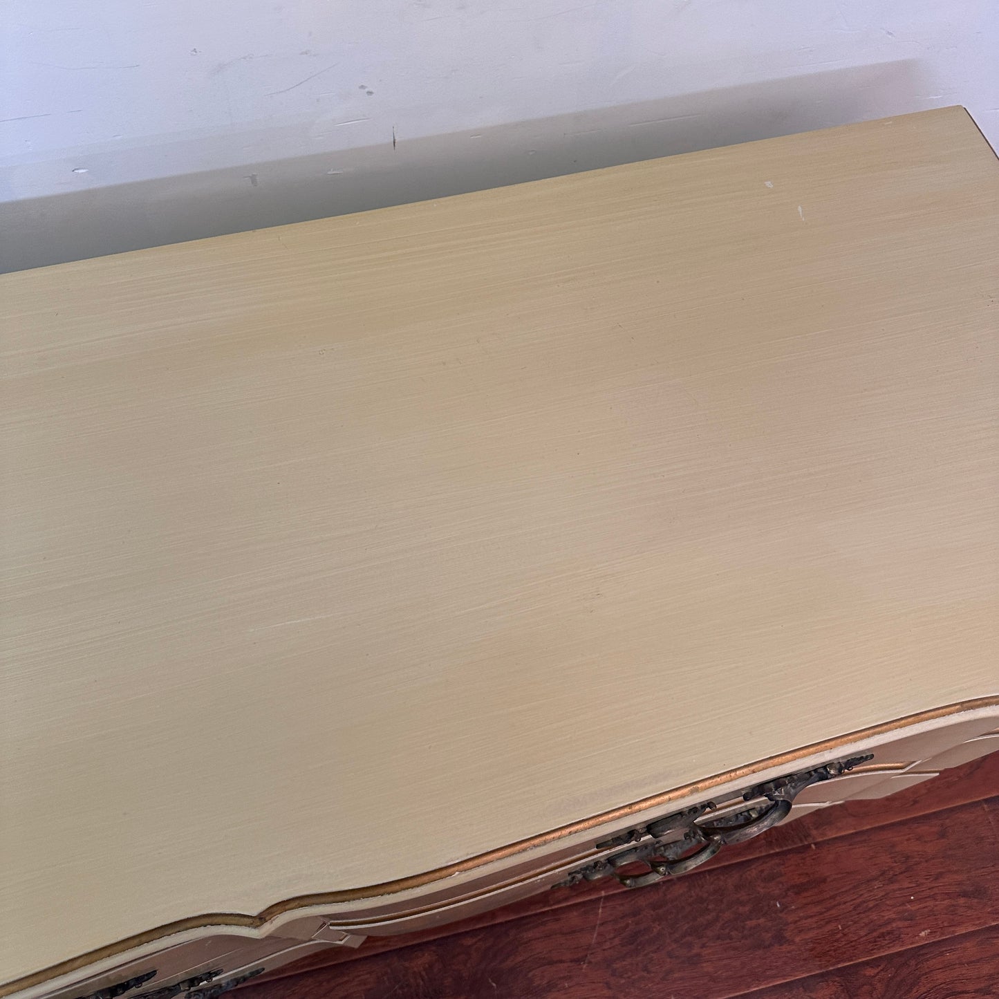 Vintage French Provincial Dresser - 1960s