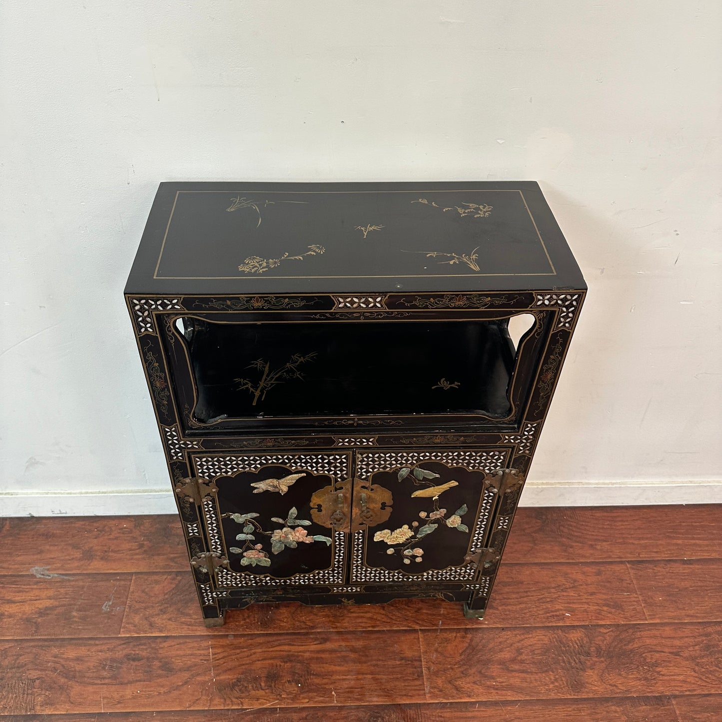 Vintage Chinoiserie Cabinet with Birds and Flowers