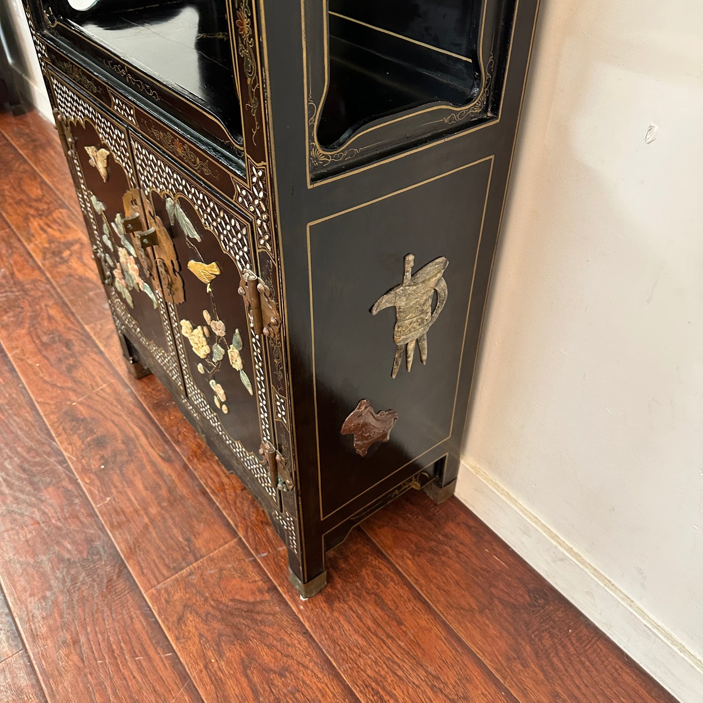 Vintage Chinoiserie Cabinet with Birds and Flowers