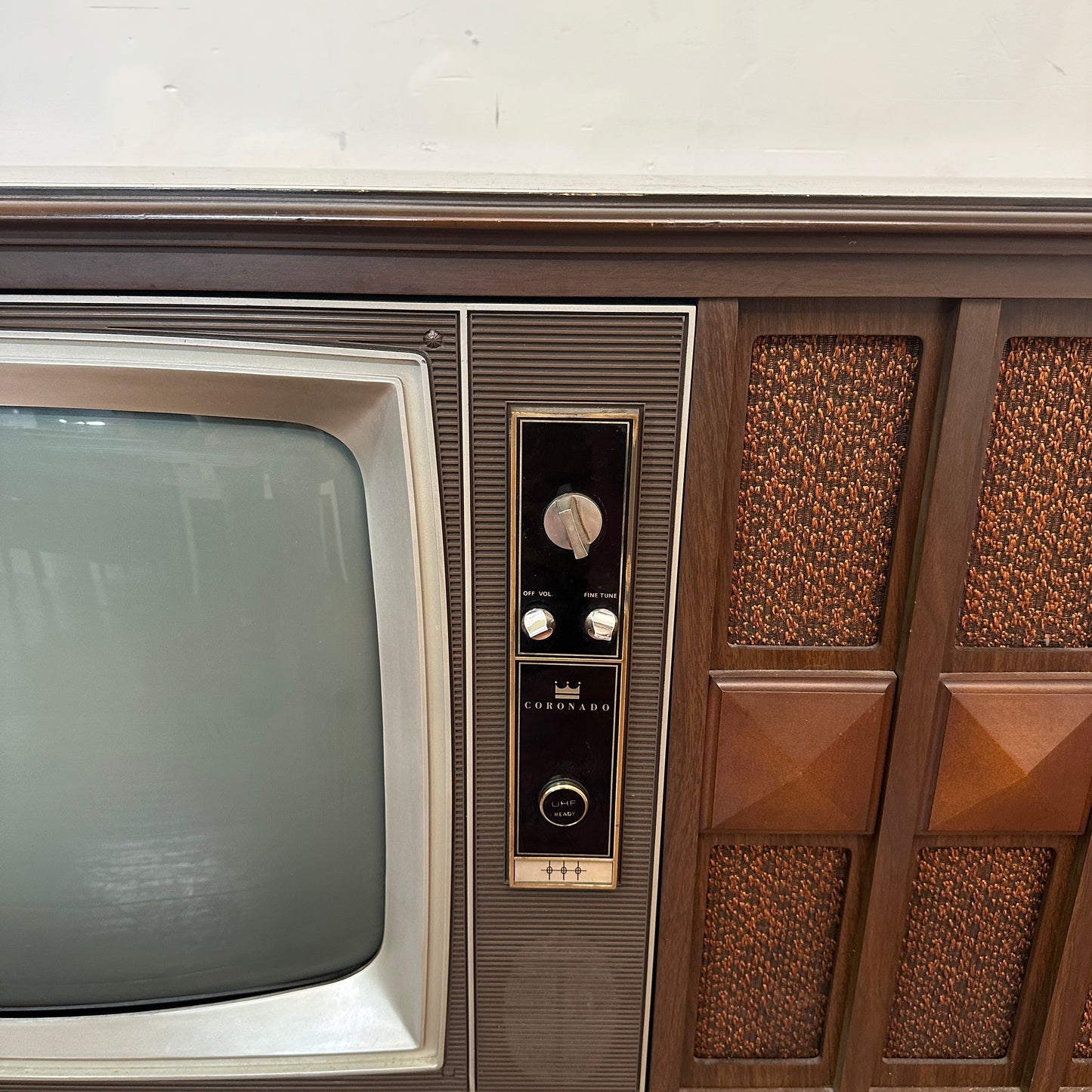 Mid-Century Console TV Cabinet with Original Television (1960s–1970s)