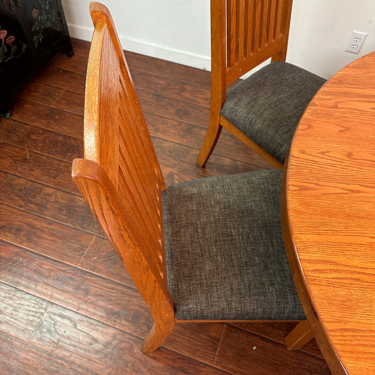 Mission Style Round Oak Dining Set