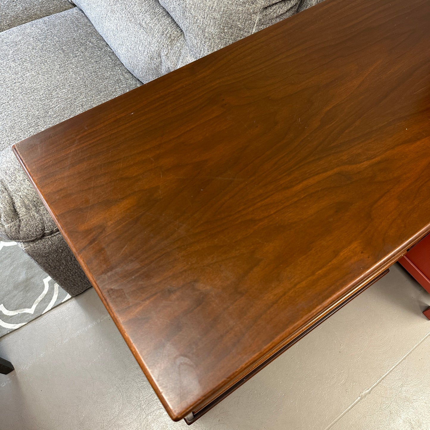 Mid-Century Modern 4 Drawers Highboy Dresser