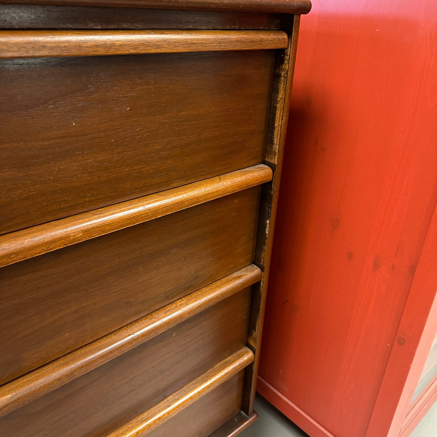 Mid-Century Modern 4 Drawers Highboy Dresser