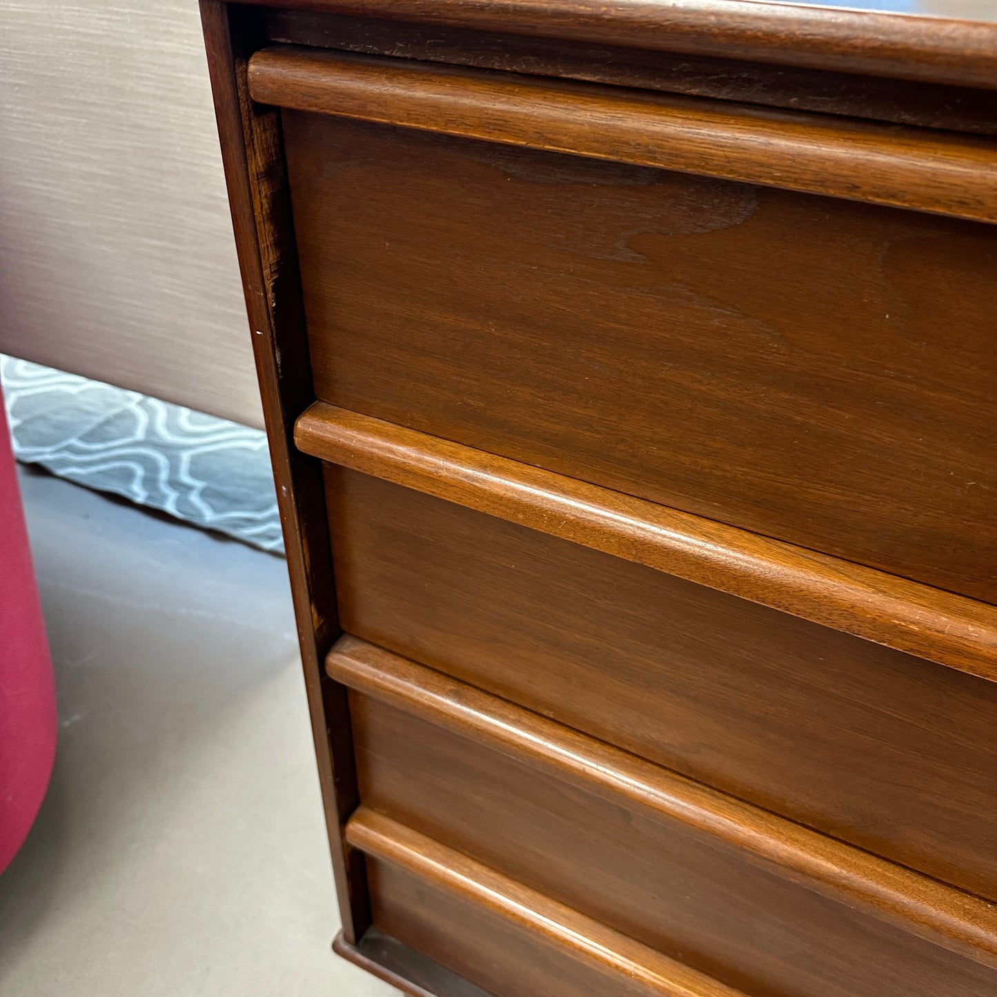 Mid-Century Modern 4 Drawers Highboy Dresser