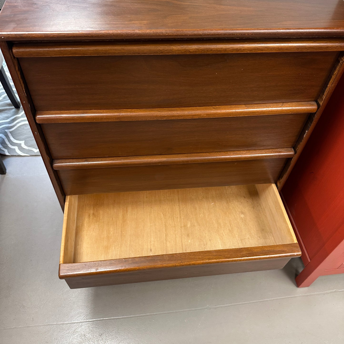 Mid-Century Modern 4 Drawers Highboy Dresser