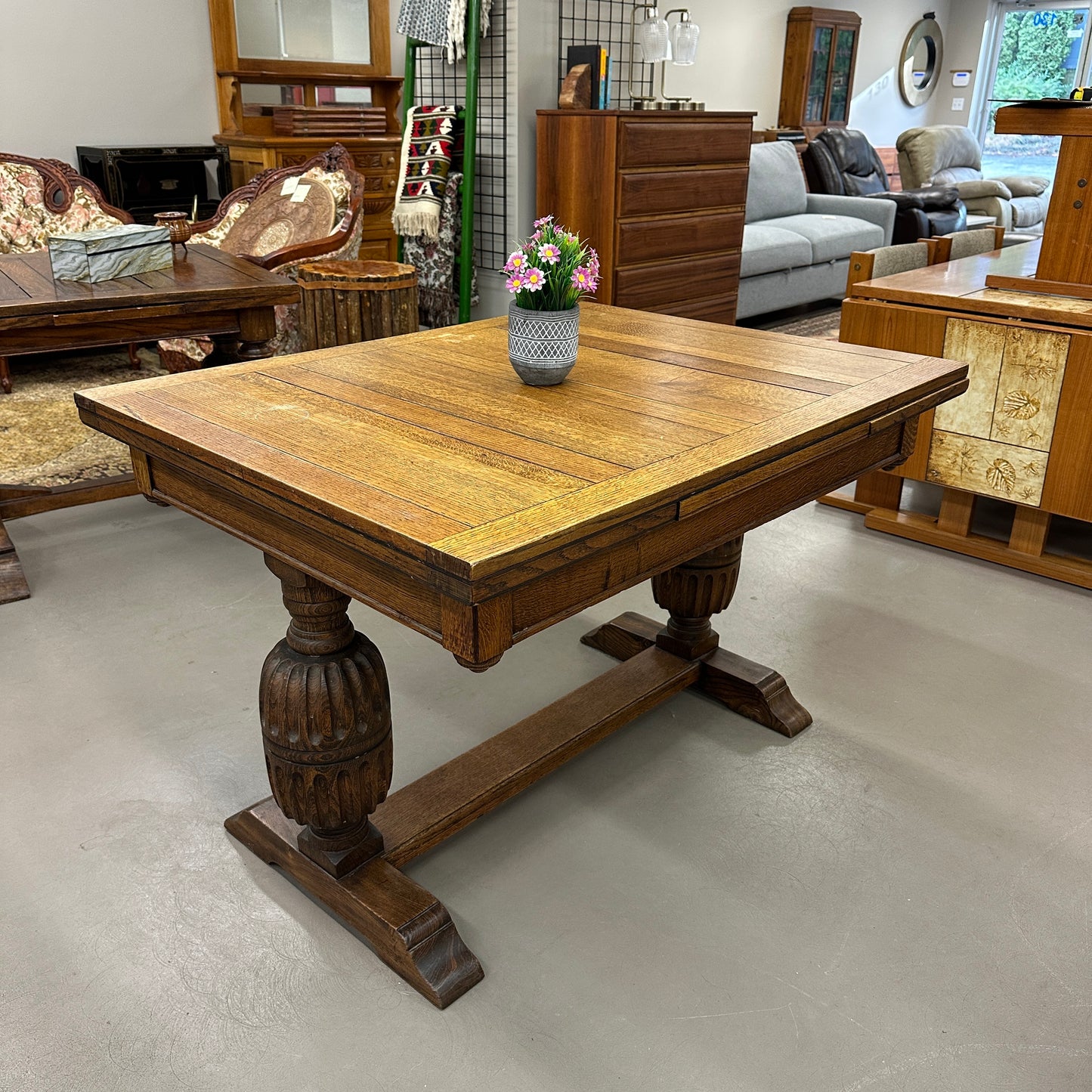 1890's Solid Oak Draw Leaf Dining Table