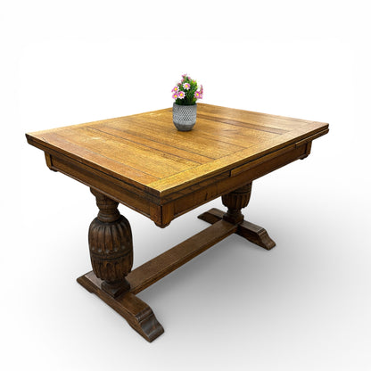 1890's Solid Oak Draw Leaf Dining Table