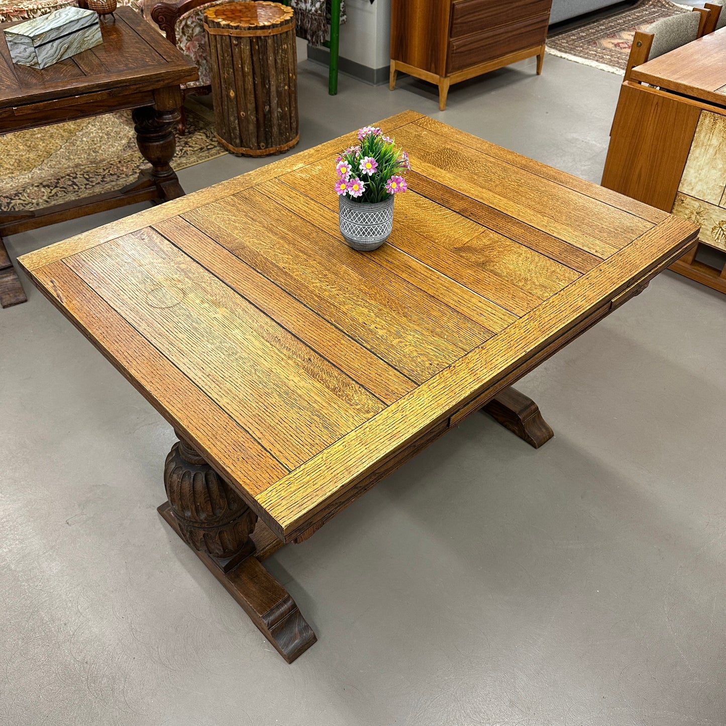 1890's Solid Oak Draw Leaf Dining Table