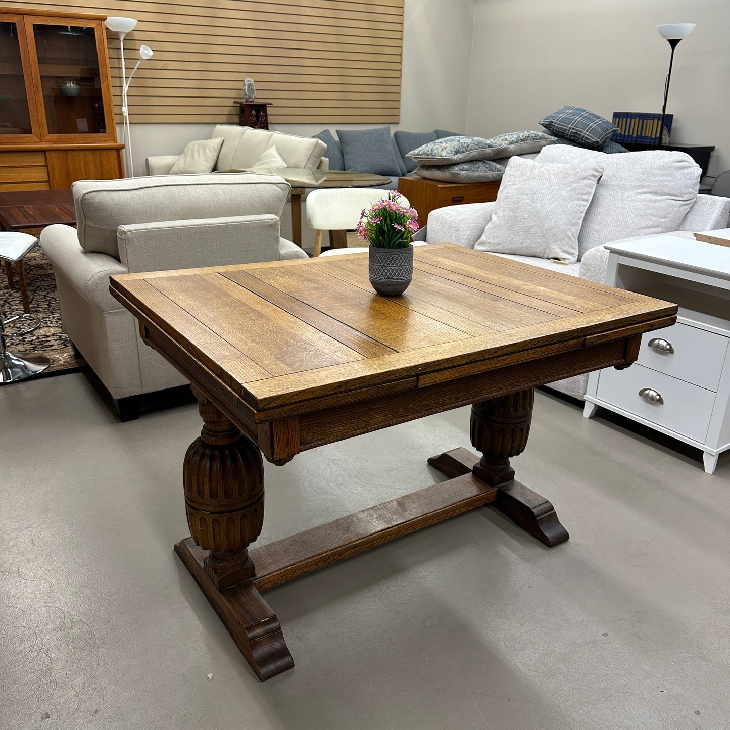 1890's Solid Oak Draw Leaf Dining Table