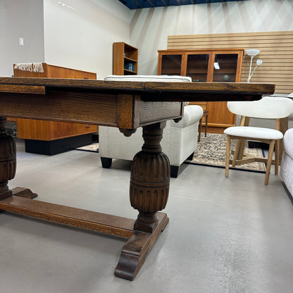 1890's Solid Oak Draw Leaf Dining Table