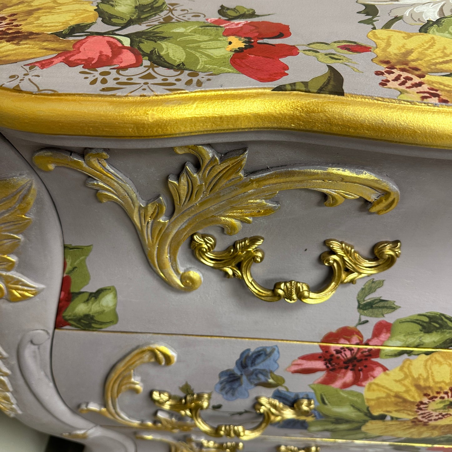 Bombay Floral 3 Drawers Dresser