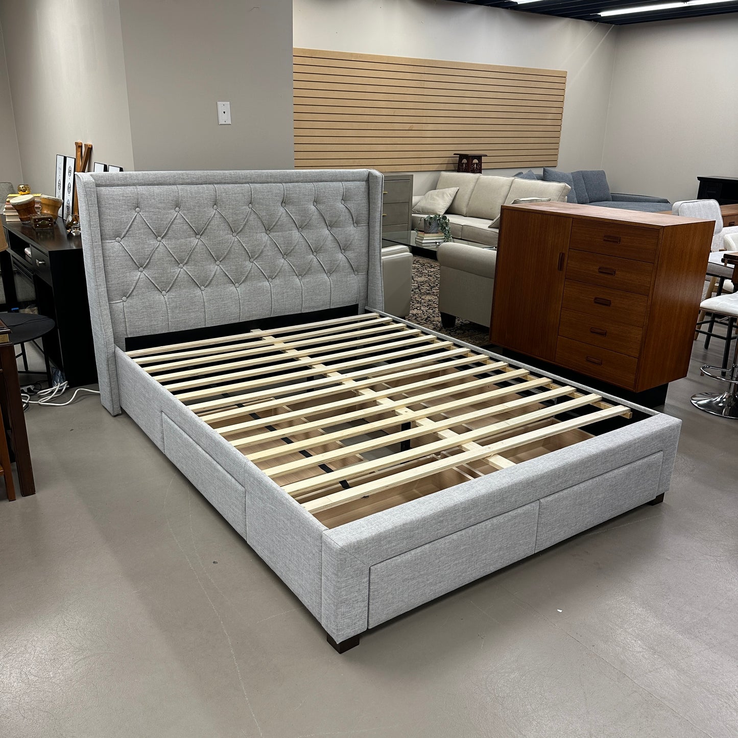 Shasta Upholstered Bedframe - Queen