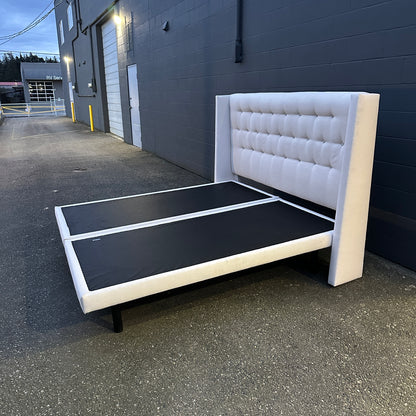 Wing Platform King Size Bed