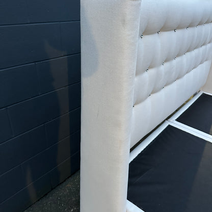 Wing Platform King Size Bed