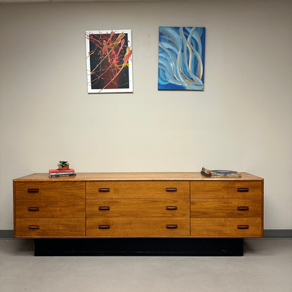 Mid-Century Modern Teak 9 Drawers Dresser