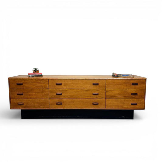 Mid-Century Modern Teak 9 Drawers Dresser