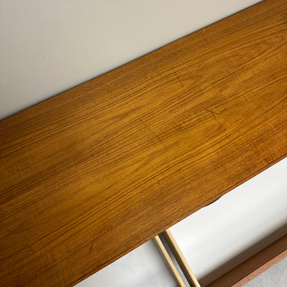 Mid-Century Modern Teak 9 Drawers Dresser