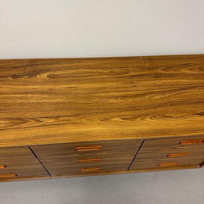Mid-Century 9 Drawers Dresser by DeFehr