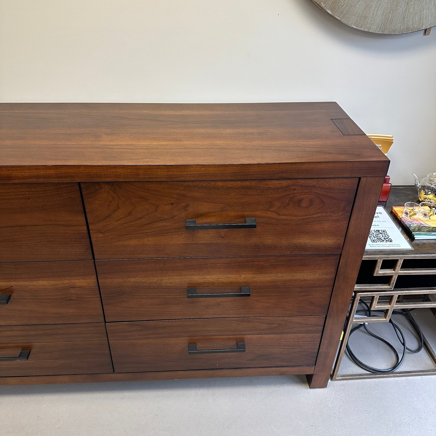 Walnut Modern 6 Drawers Dresser